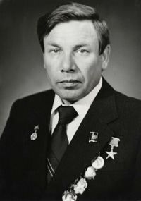 Петров Григорий Кузьмич