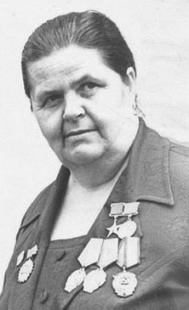 Попова Нина Михайловна