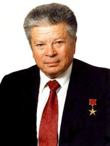 Фёдоров Святослав Николаевич