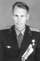 Суриков Эмиль Иванович