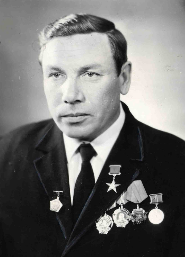 Петров Григорий Кузьмич